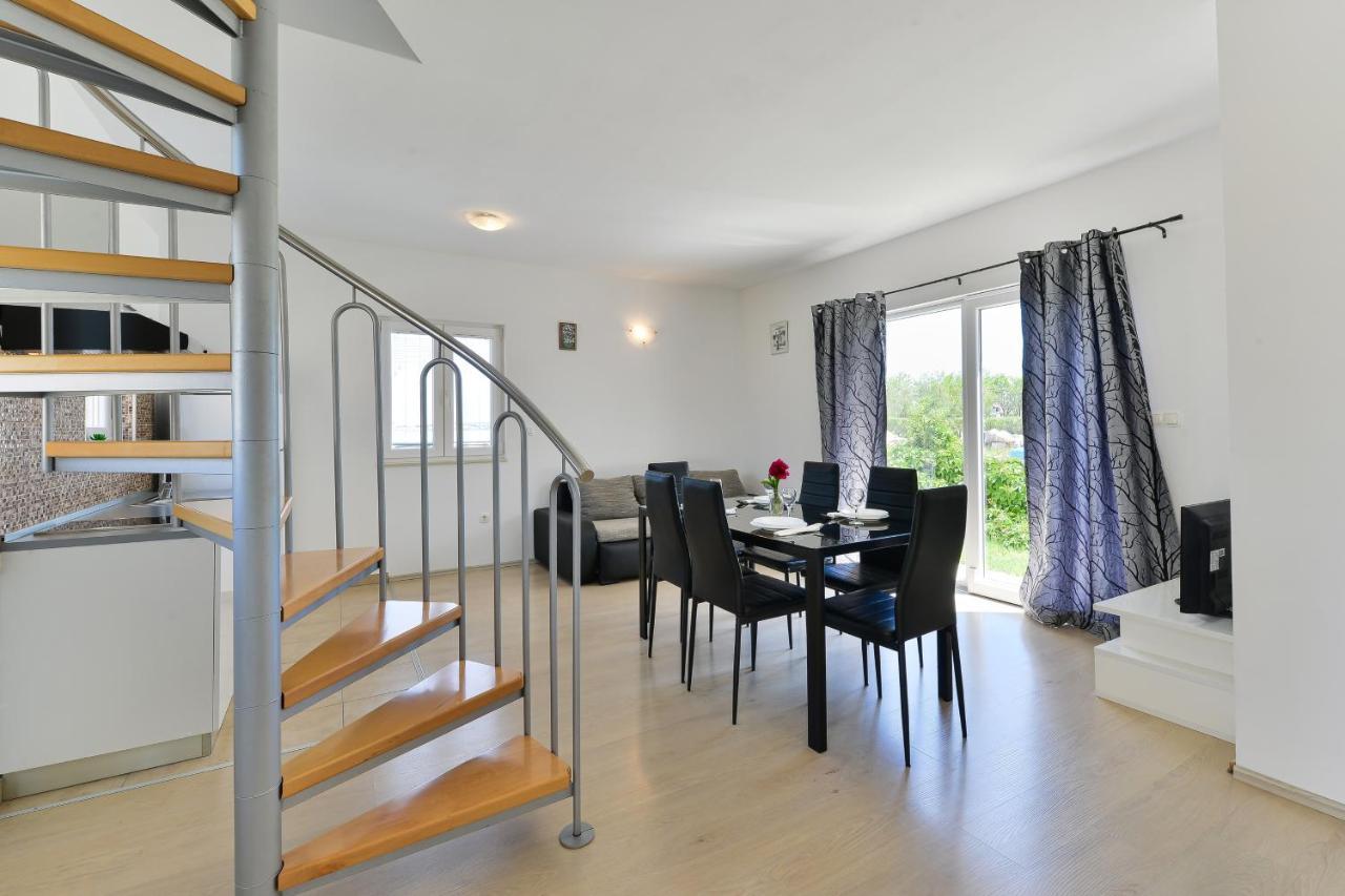 Apartments By The Sea Nin, Zadar - 13172 Exterior photo